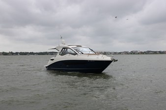 Sea Ray Sundancer 350 4 2018 Sea Ray Sundancer 350 5