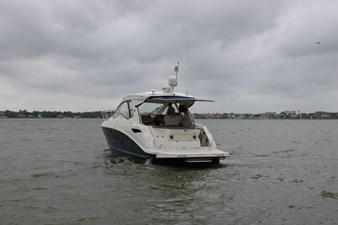 Sea Ray Sundancer 350 11 2018 Sea Ray Sundancer 350 12