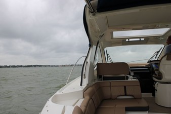 Sea Ray Sundancer 350 39 2018 Sea Ray Sundancer 350 40