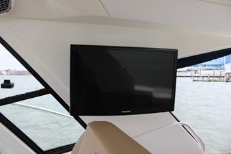 Sea Ray Sundancer 350 52 2018 Sea Ray Sundancer 350 53