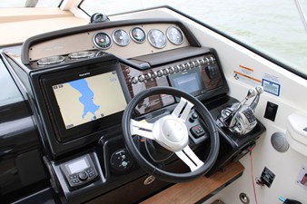 Sea Ray Sundancer 350 56 2018 Sea Ray Sundancer 350 57