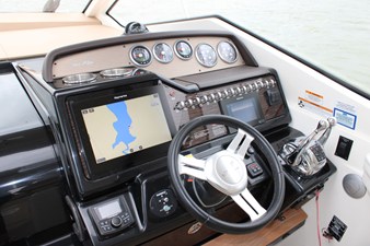 Sea Ray Sundancer 350 60 2018 Sea Ray Sundancer 350 61