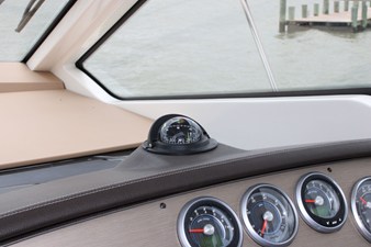 Sea Ray Sundancer 350 76 2018 Sea Ray Sundancer 350 77