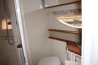 Sea Ray Sundancer 350 85 2018 Sea Ray Sundancer 350 86