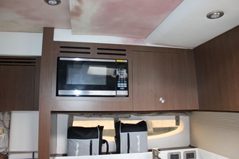Sea Ray Sundancer 350 91 2018 Sea Ray Sundancer 350 92