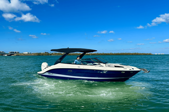 Sea Ray SLX 260 Outboard 2 2025 Sea Ray SLX 260 Outboard 3