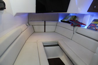 Boston Whaler 350 REALM 26 2021 Boston Whaler 350 REALM 27