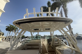 Boston Whaler 320 VANTAGE 38 2018 Boston Whaler 320 VANTAGE 39
