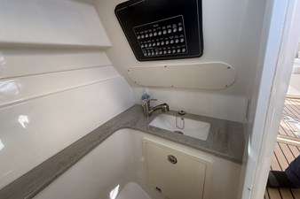 Boston Whaler 320 VANTAGE 57 2018 Boston Whaler 320 VANTAGE 58
