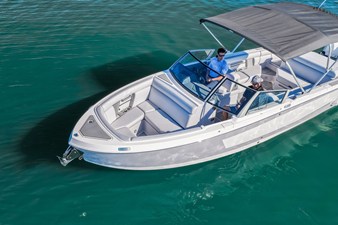 Aviara AV28 Outboard 1 2025 Aviara AV28 Outboard 2