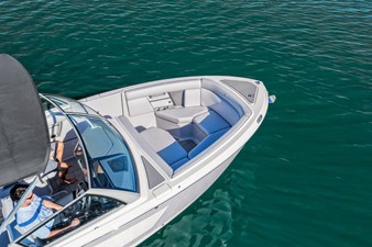 Aviara AV28 Outboard 8 2025 Aviara AV28 Outboard 9