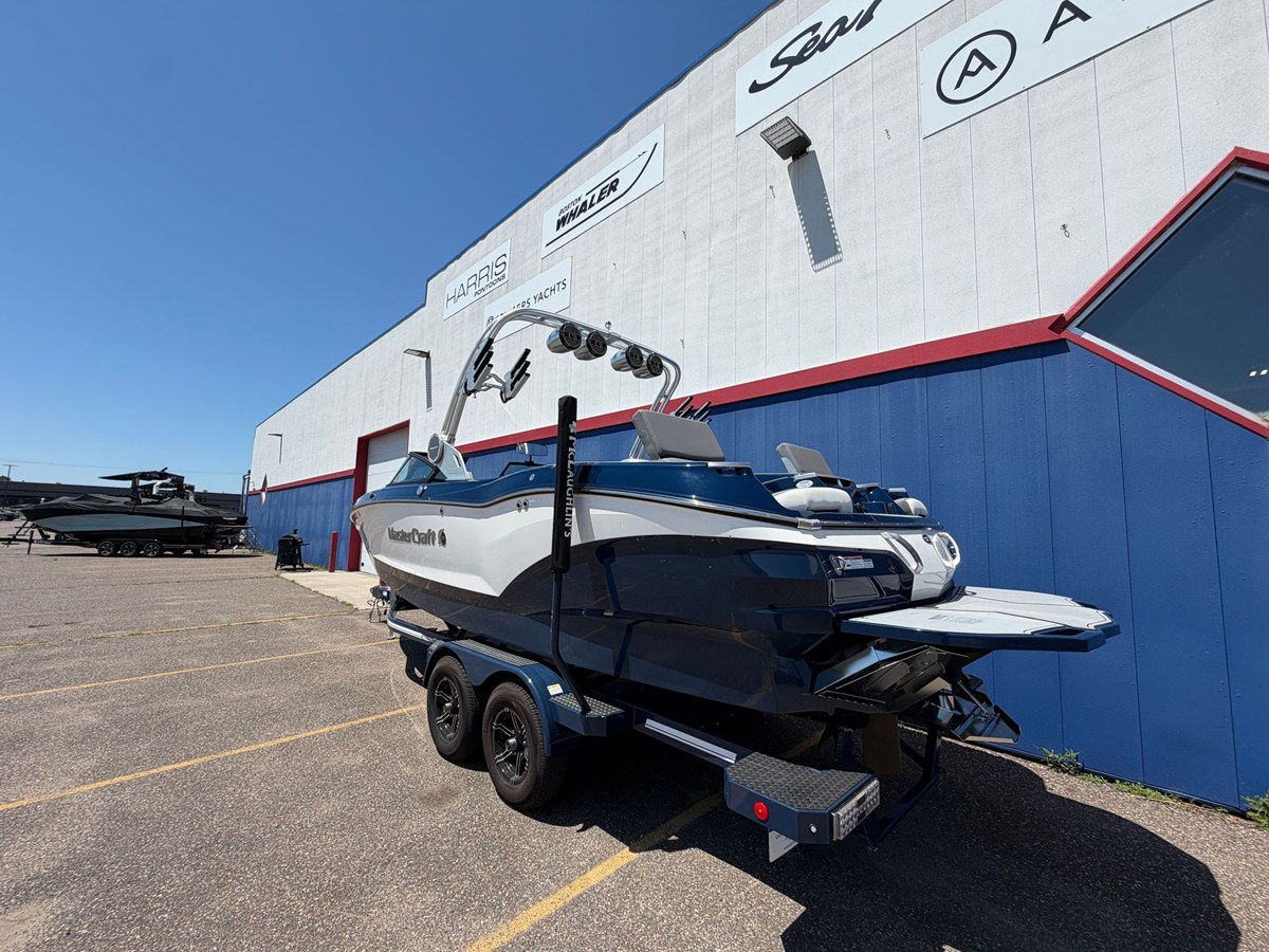 2022 Mastercraft X24 5