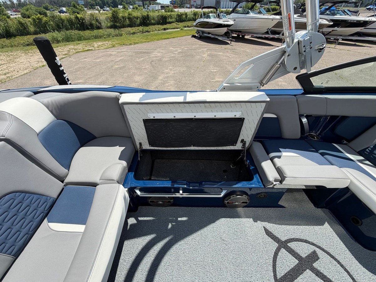2022 Mastercraft X24 20