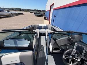 2022 Mastercraft X24 32