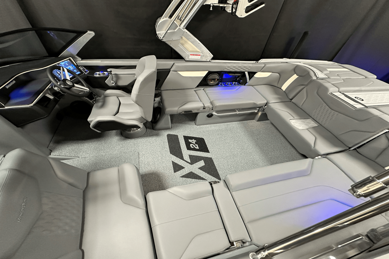 2025 Mastercraft XT24 9