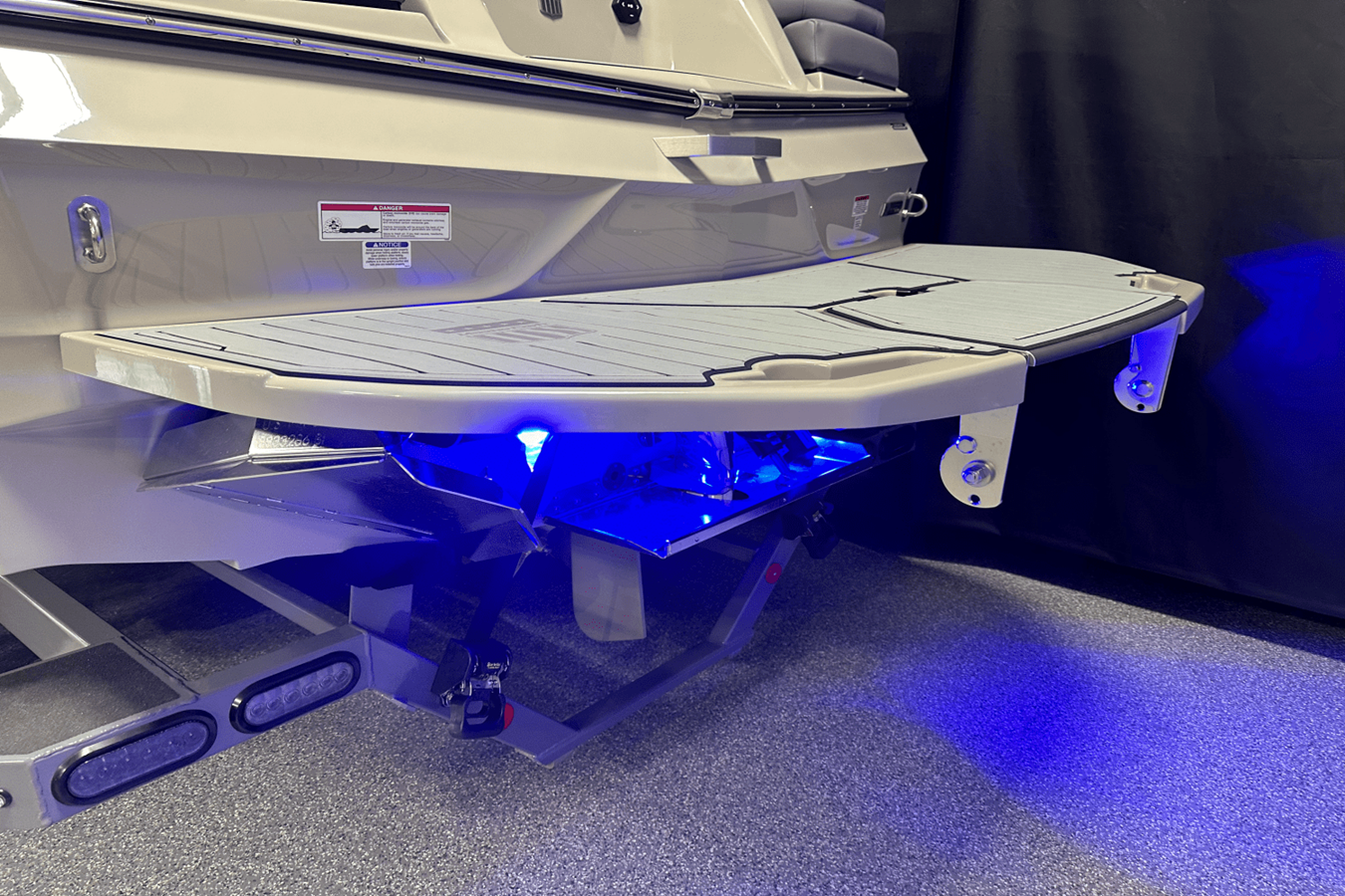 2025 Mastercraft XT24 17