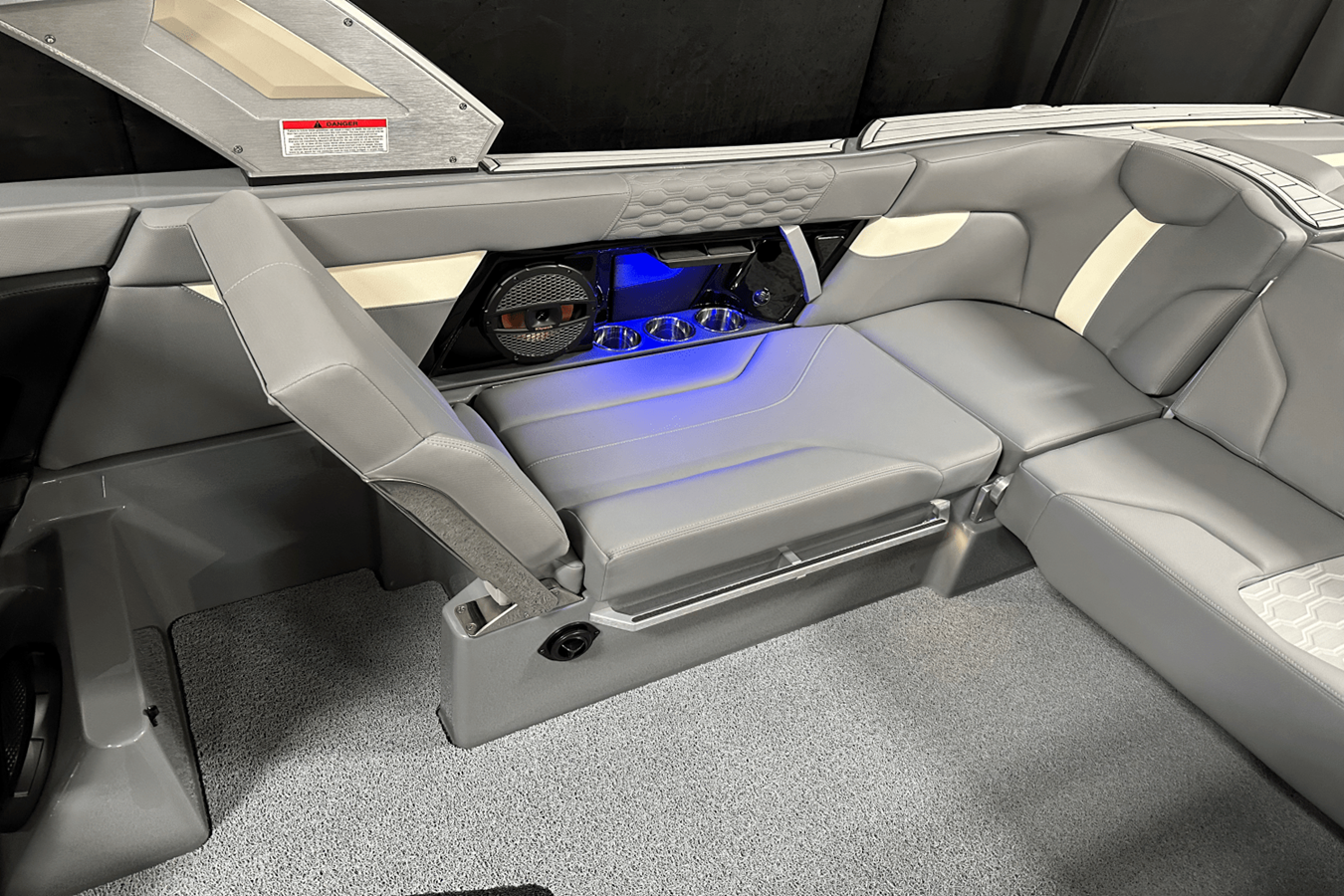 2025 Mastercraft XT24 66
