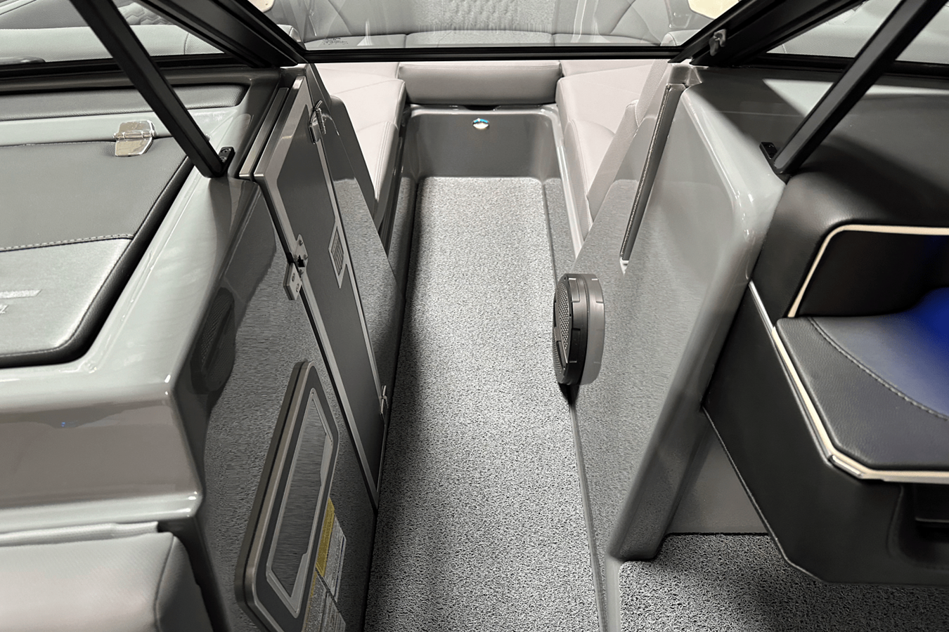 2025 Mastercraft XT24 89