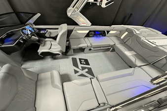 2025 Mastercraft XT24 9