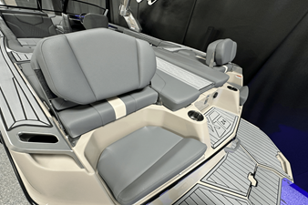 2025 Mastercraft XT24 24