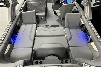 2025 Mastercraft XT24 49
