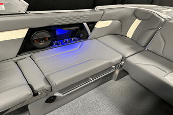 2025 Mastercraft XT24 69