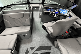 2025 Mastercraft XT24 75