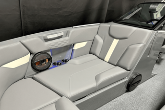 2025 Mastercraft XT24 120