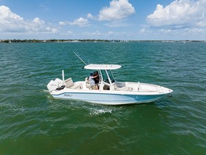 Boston Whaler DAUNTLESS 0 2023 Boston Whaler DAUNTLESS 1