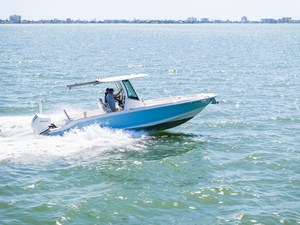 Boston Whaler DAUNTLESS 11 2023 Boston Whaler DAUNTLESS 12