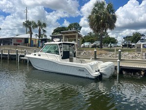 Boston Whaler 315 Conquest 4 2018 Boston Whaler 315 Conquest 5