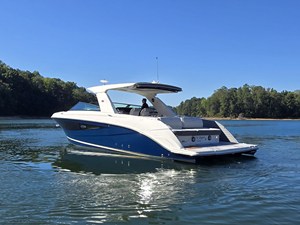 Sea Ray SLX 400 12 2020 Sea Ray SLX 400 13