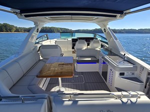 Sea Ray SLX 400 31 2020 Sea Ray SLX 400 32
