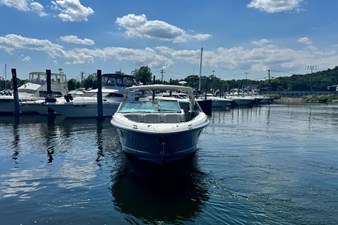 Sea Ray SLX 400 1 2022 Sea Ray SLX 400 2
