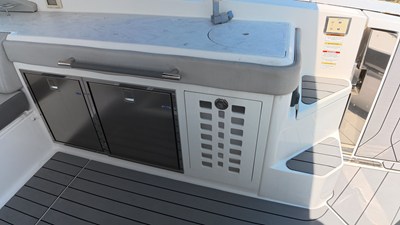 Sea Ray SLX 400 16 2022 Sea Ray SLX 400 17