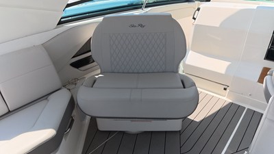 Sea Ray SLX 400 20 2022 Sea Ray SLX 400 21