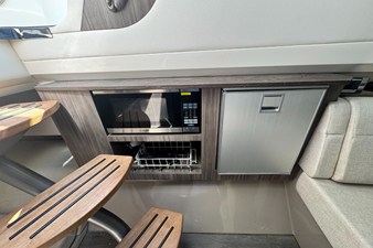 Sea Ray SLX 400 31 2022 Sea Ray SLX 400 32