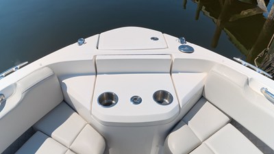 Sea Ray SLX 400 39 2022 Sea Ray SLX 400 40