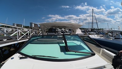 Sea Ray SLX 400 41 2022 Sea Ray SLX 400 42