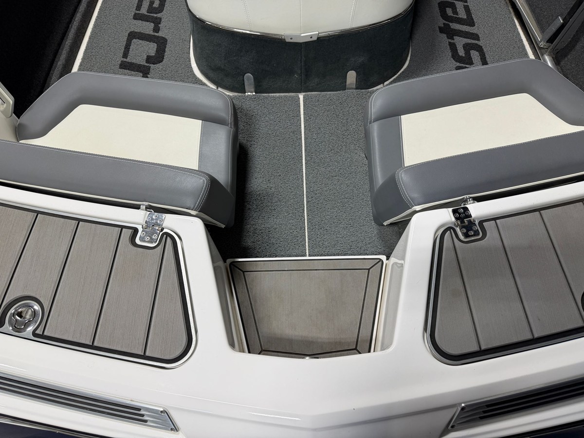 2020 Mastercraft PROSTAR 13