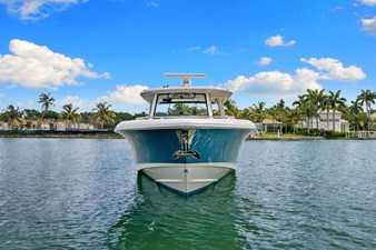 Boston Whaler 350 REALM 1 2020 Boston Whaler 350 REALM 2