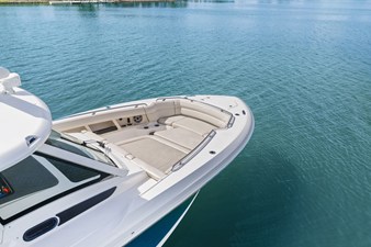 Boston Whaler 350 REALM 17 2020 Boston Whaler 350 REALM 18