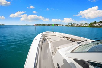 Boston Whaler 350 REALM 33 2020 Boston Whaler 350 REALM 34
