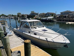 Pursuit 325 OS OFFSHORE 0 2015 Pursuit 325 OS OFFSHORE 1