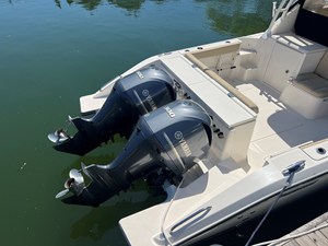 Pursuit 325 OS OFFSHORE 1 2015 Pursuit 325 OS OFFSHORE 2