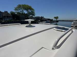 Pursuit 325 OS OFFSHORE 36 2015 Pursuit 325 OS OFFSHORE 37