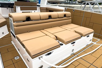 Aviara AV40 Outboard 6 2025 Aviara AV40 Outboard 7