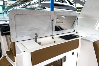 Aviara AV40 Outboard 13 2025 Aviara AV40 Outboard 14