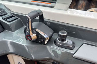 Aviara AV40 Outboard 19 2025 Aviara AV40 Outboard 20