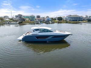 Cruisers Yachts 46 CANTIUS 0 2023 Cruisers Yachts 46 CANTIUS 1